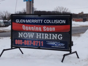 Glenn-Merritt Collision Mobile Sign